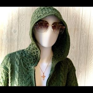 ARAN CRAFTS IRISH ☘️ WOOL SWEATER